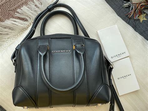 GIVENCHY Calfskin Micro Lucrezia Black 